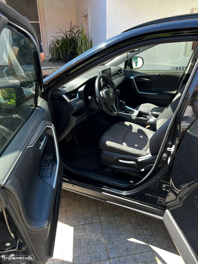 Toyota RAV4 2.5 HDF Comfort - 12