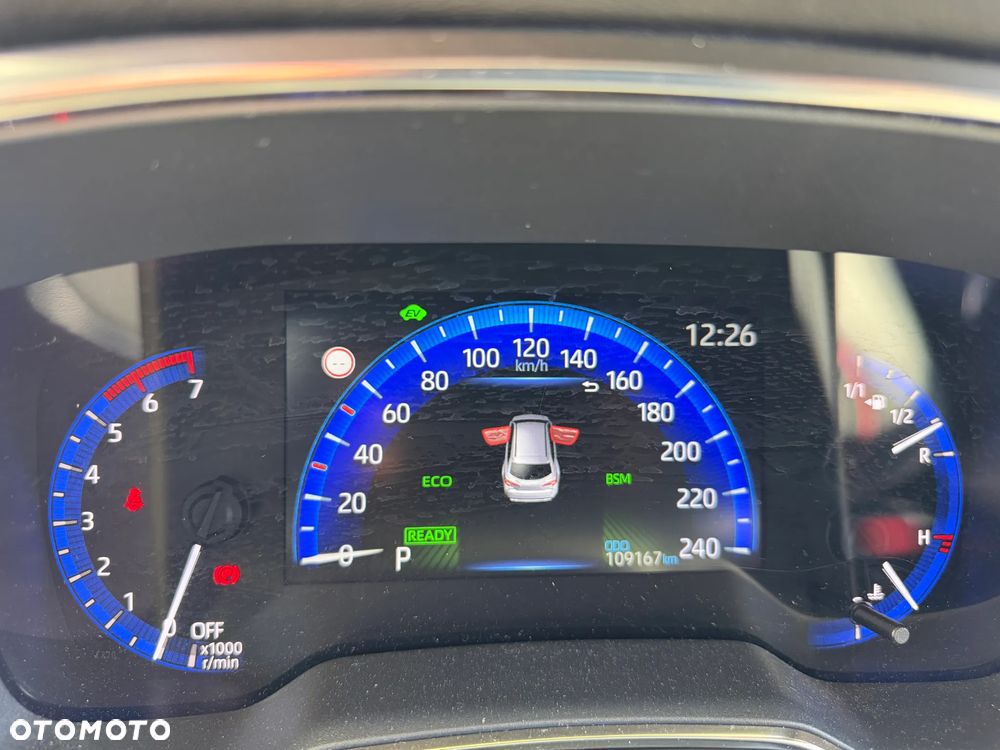 Toyota Corolla 1.8 Hybrid Executive - 13