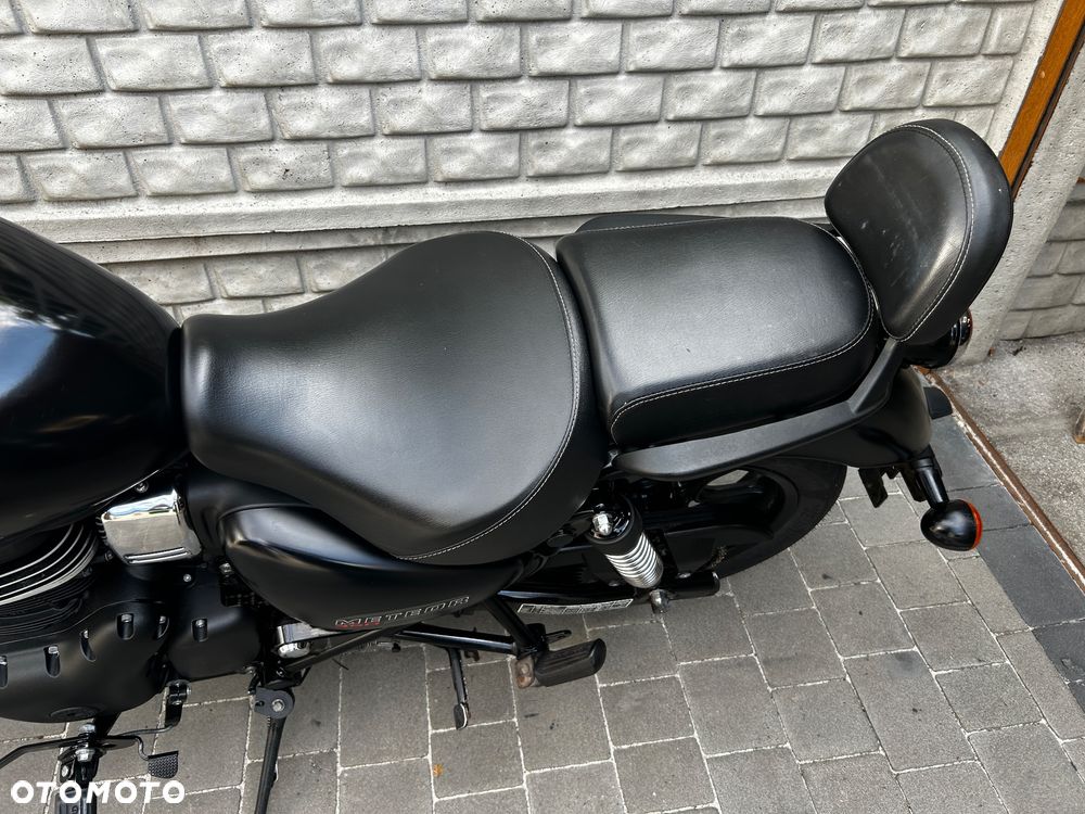 Royal Enfield Meteor - 18