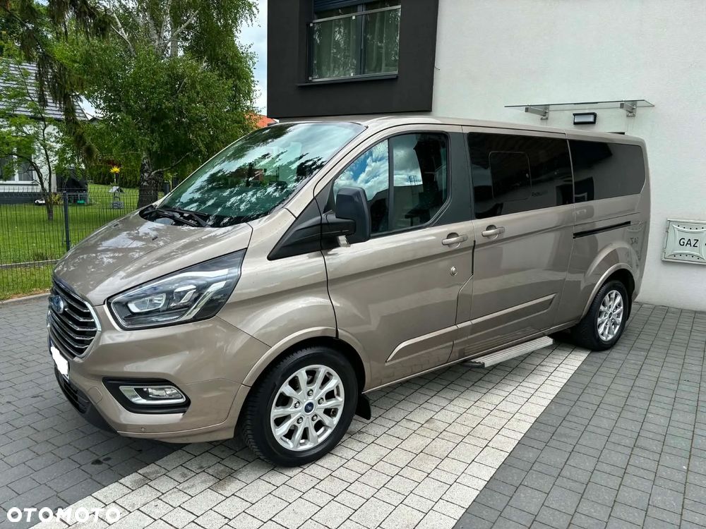 Ford Tourneo Custom 2.0 TDCi L2 Titanium SelectShift - 2
