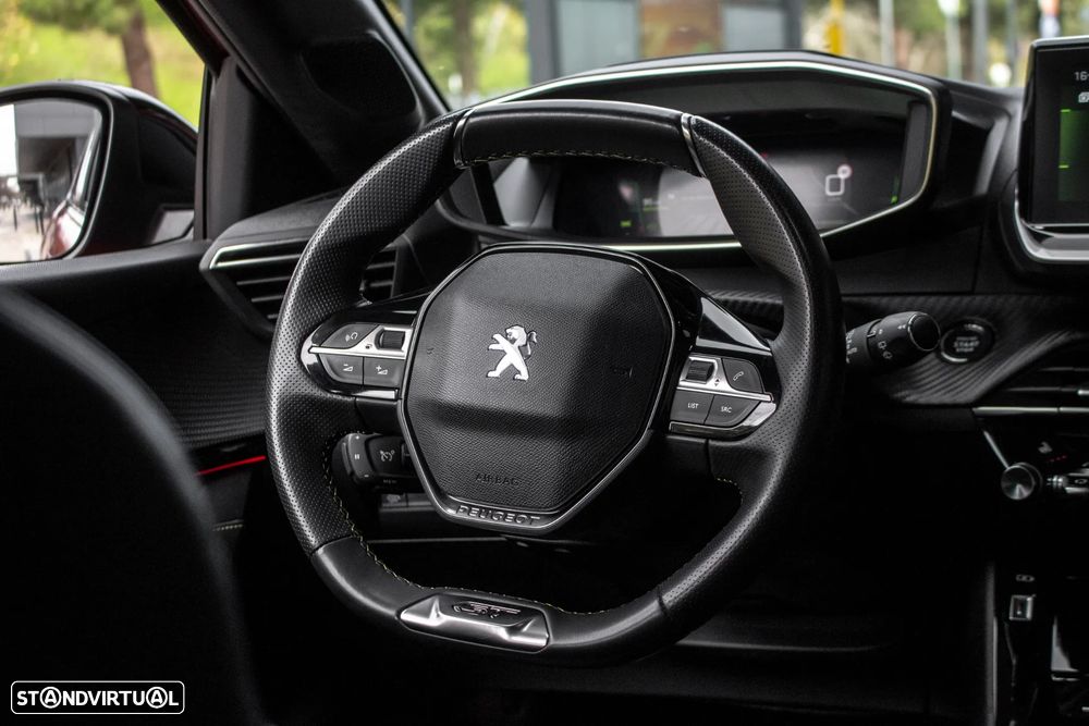Peugeot 208 1.2 PureTech GT - 33