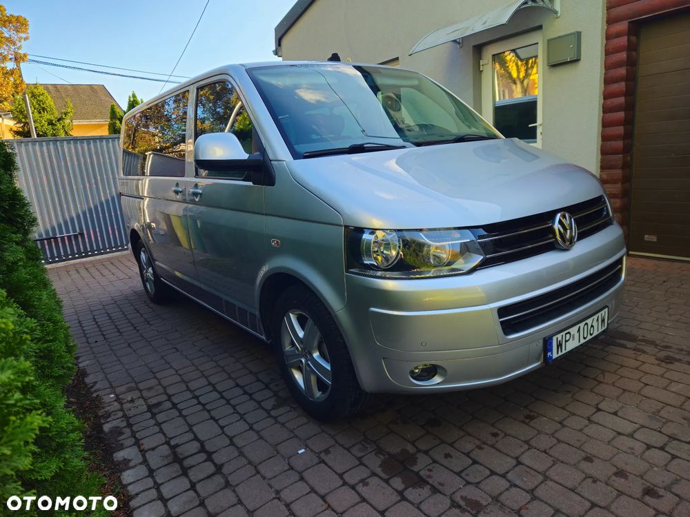 Volkswagen Multivan 2009 photo 3