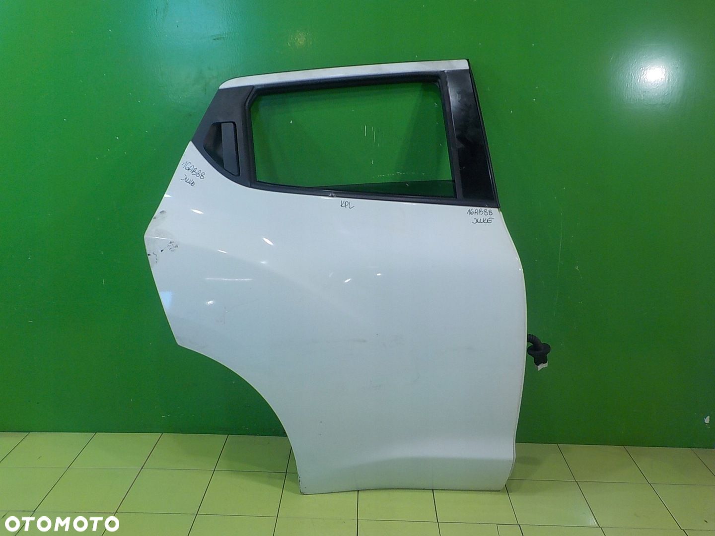NISSAN JUKE I F15 1.6 B 11r 5D drzwi prawy tyl - 1