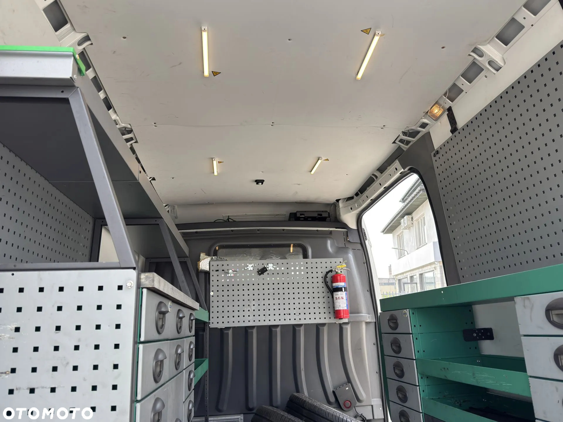 Peugeot BOXER 2,2 D 130KM - 15