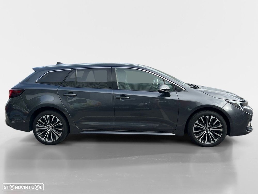 Toyota Corolla Touring Sports - 6