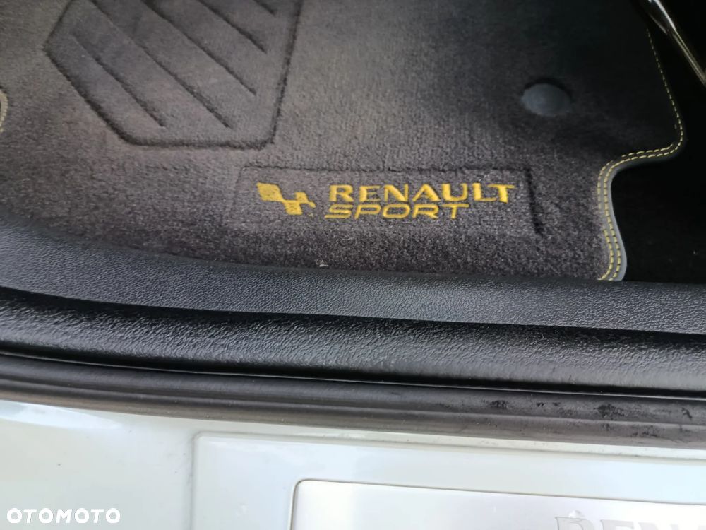 Renault Clio 2.0 16V Sport - 21