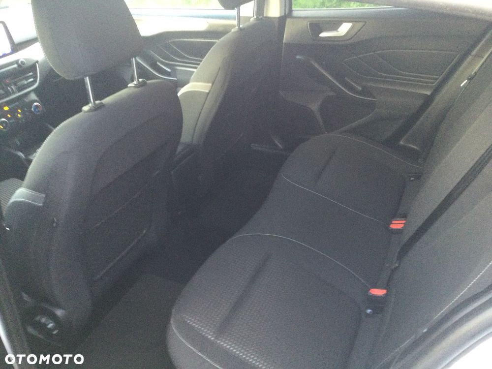 Ford Focus 1.5 EcoBlue Start-Stopp-System TITANIUM - 13