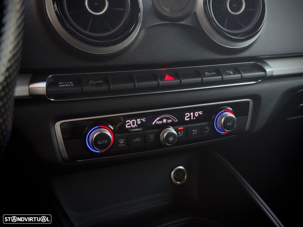 Audi A3 Sportback 1.6 TDI (clean diesel) S tronic S line Sport Pack - 12