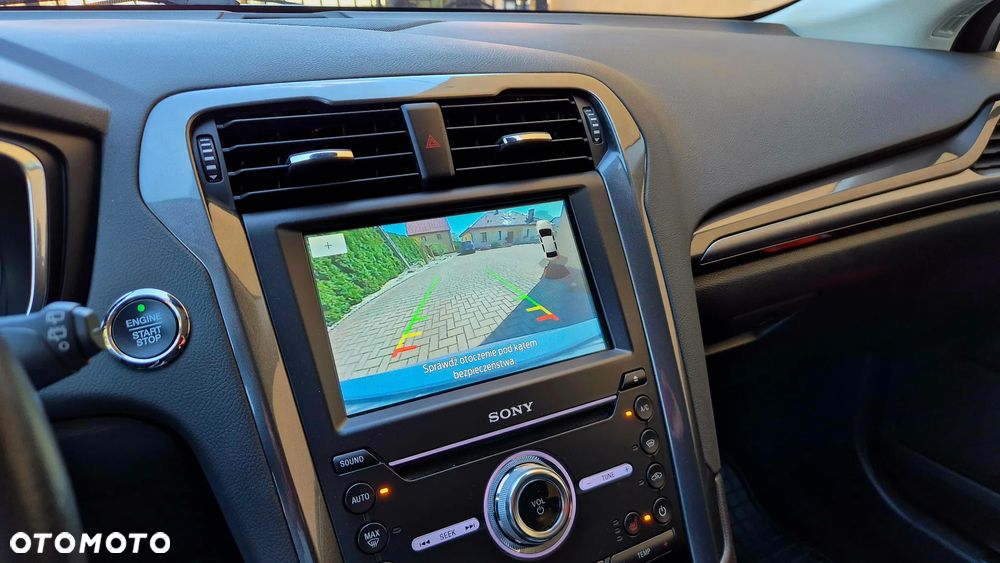 Ford Mondeo 2.0 EcoBlue Titanium - 32