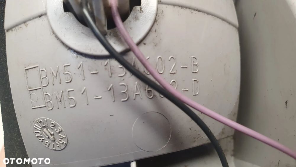 reflektor lampa tył ford focus 3 prawa bm51-13a602-d - 5