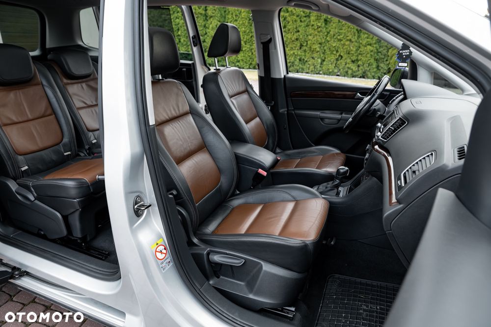 Volkswagen Sharan 2.0 TSI DSG Highline - 24