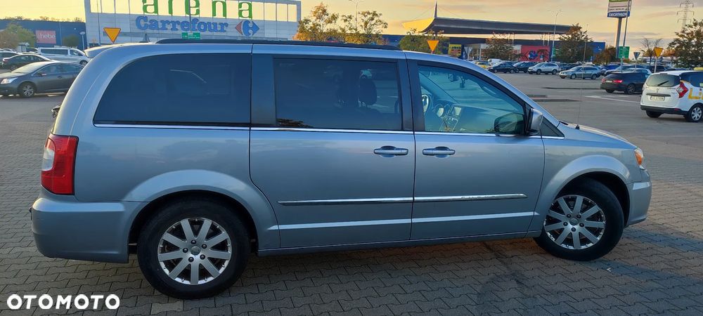Chrysler Town & Country 3.6 Touring - 5