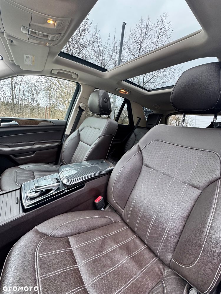 Mercedes-Benz GLE - 18