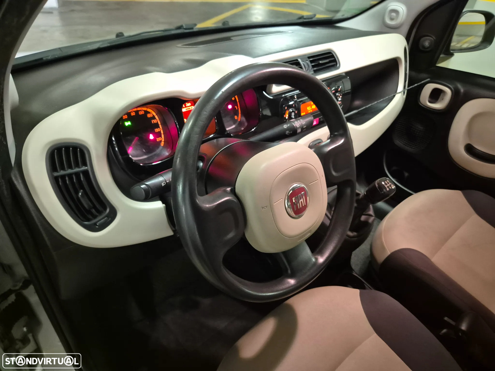 Fiat Panda 1.2 Lounge - 24
