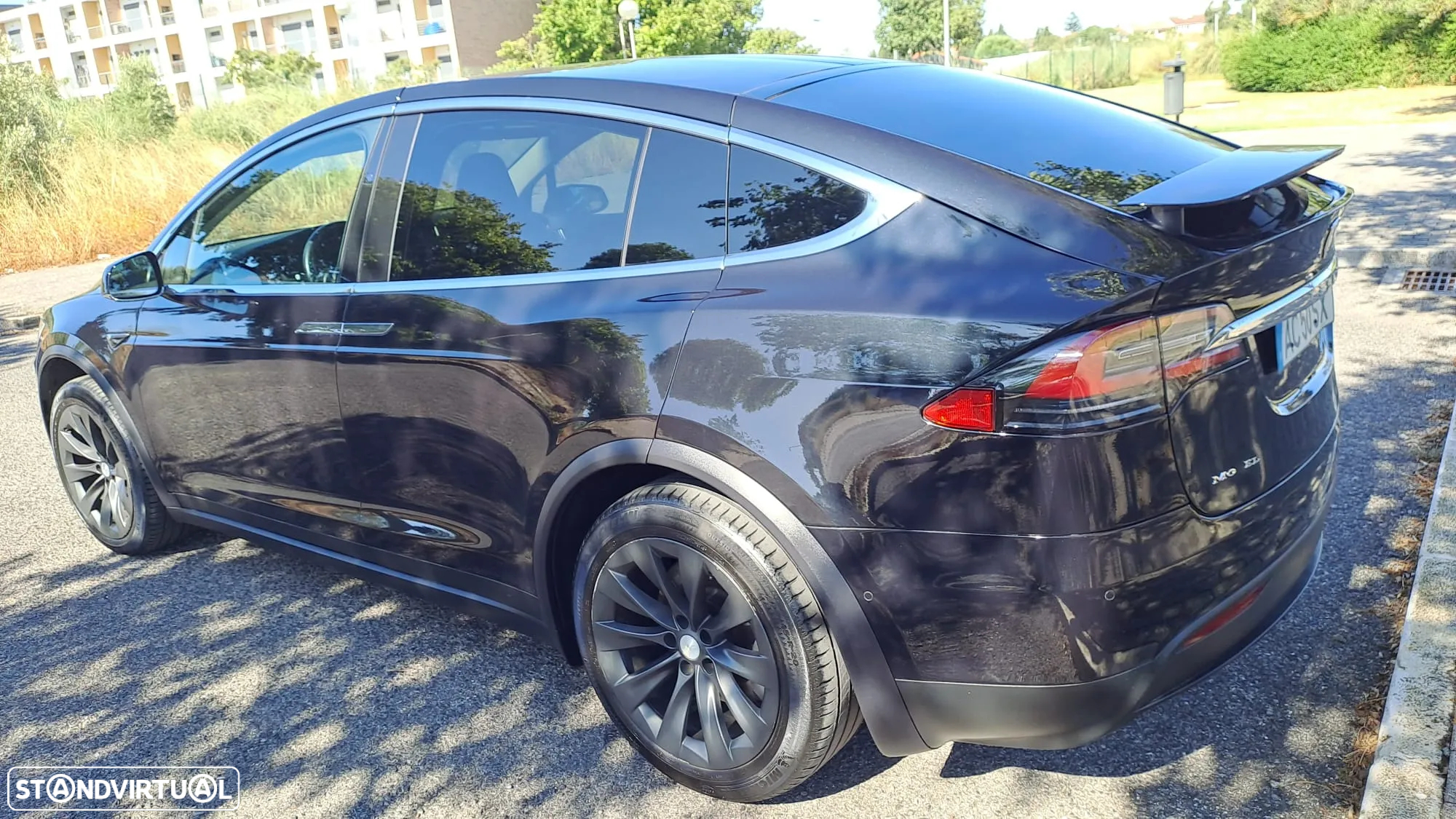 Tesla Model X 100D - 7
