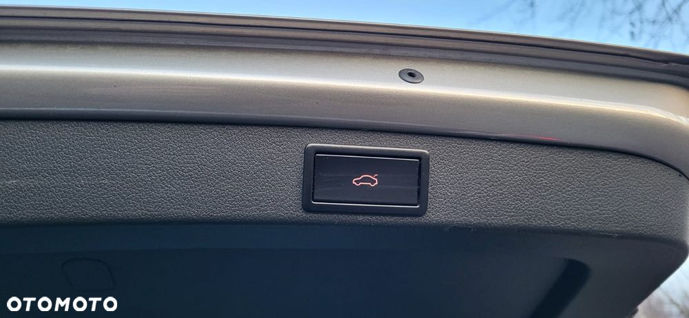 Skoda Octavia 2.0 TDI DSG Style - 14