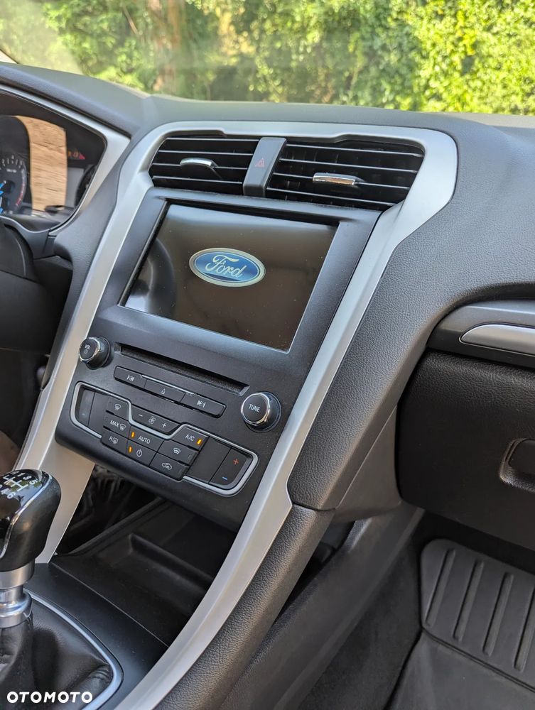 Ford Mondeo 1.5 EcoBoost Trend - 12