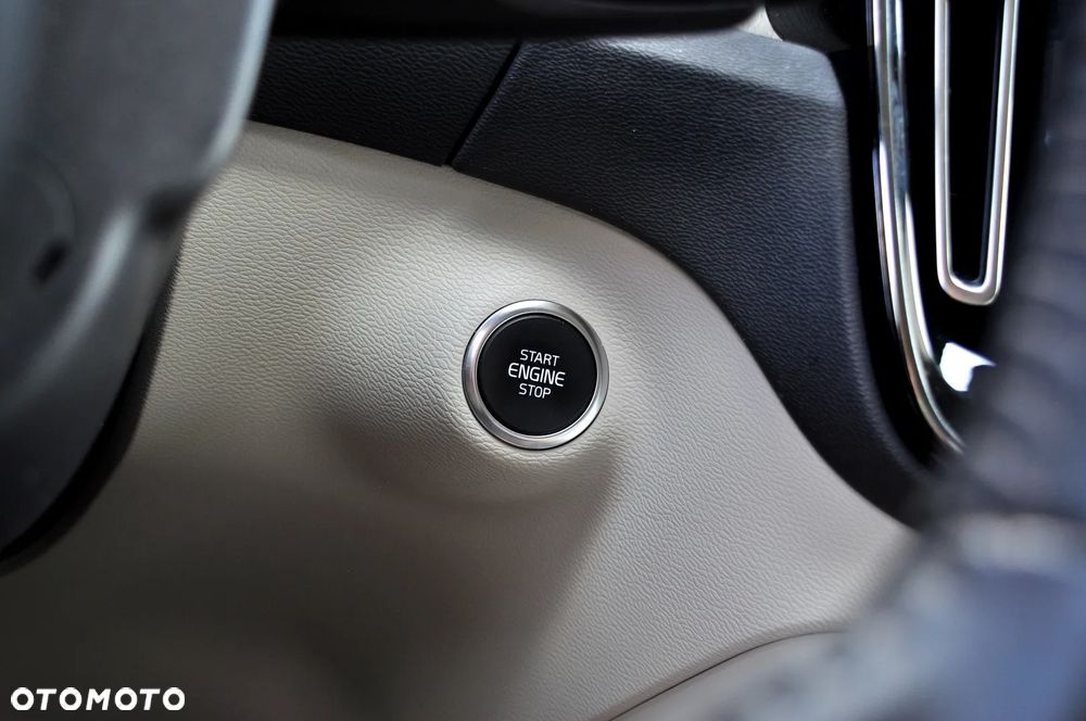 Volvo XC 40 D3 AWD Inscription - 38