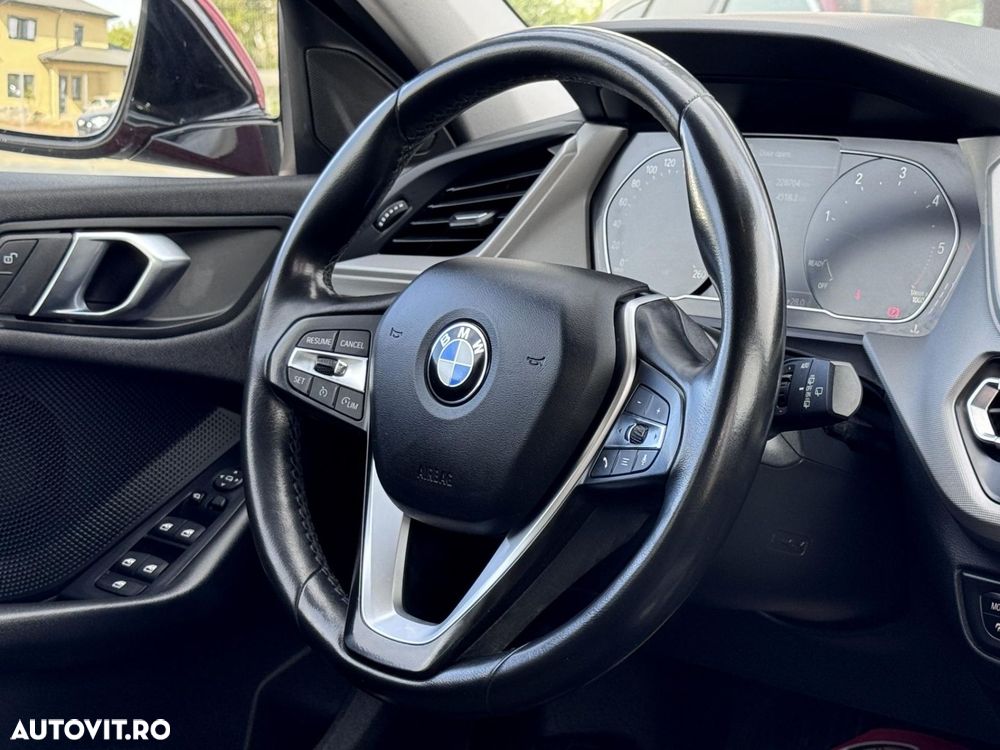 BMW Seria 1 - 12