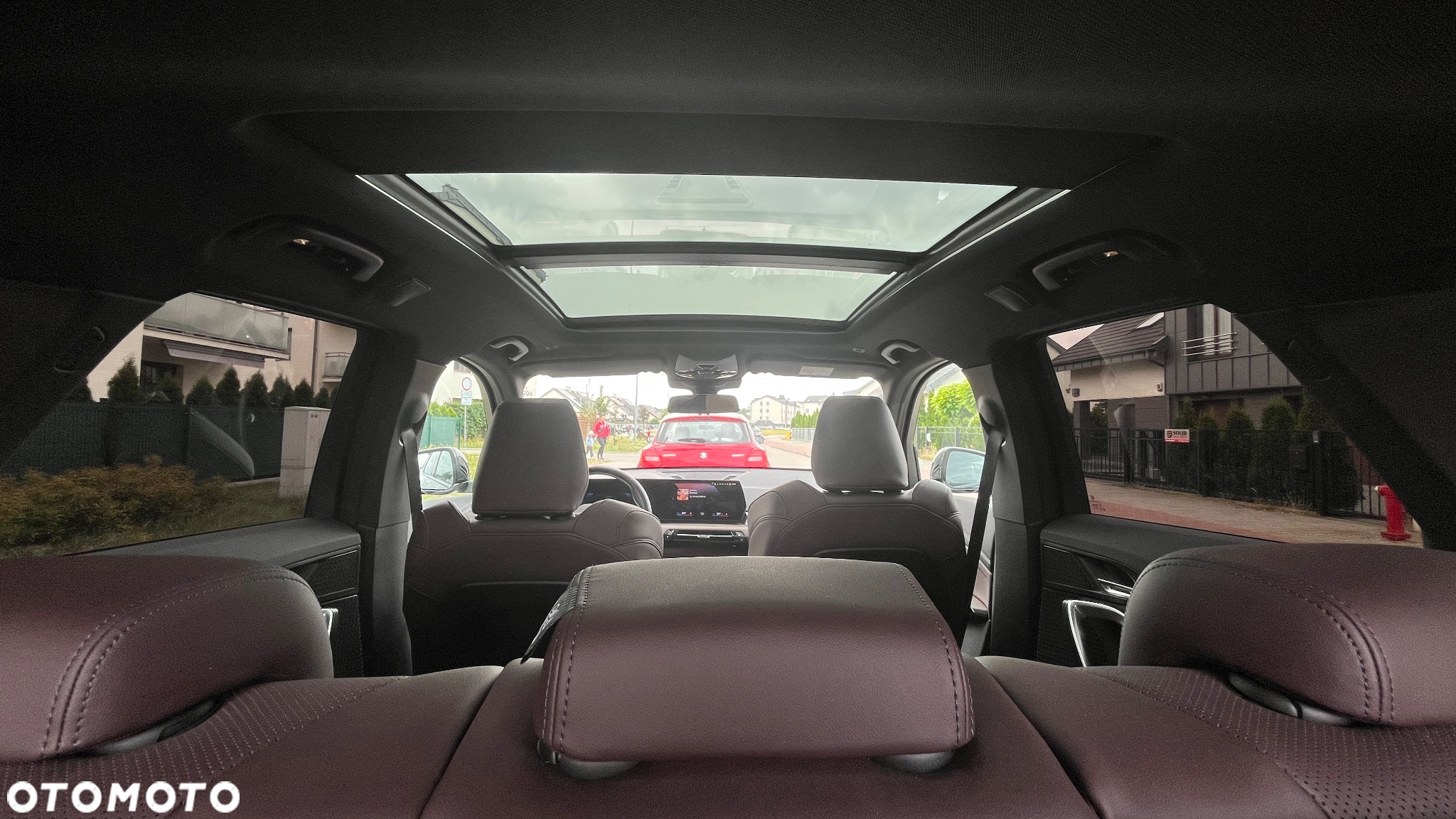 BMW iX1 xDrive30 66.5kWh xLine - 15
