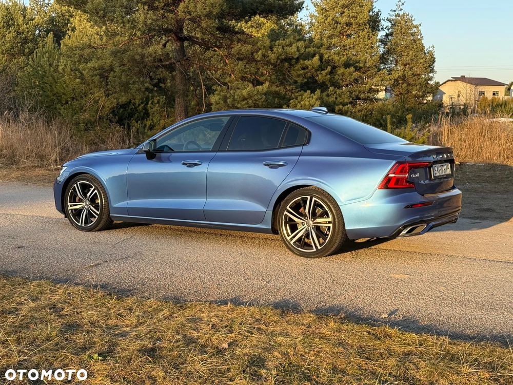 Volvo S60 T4 R-Design - 5