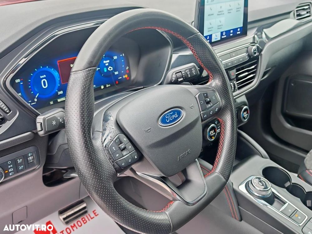 Ford Kuga 2.5 Duratec FHEV ST-LINE X - 21