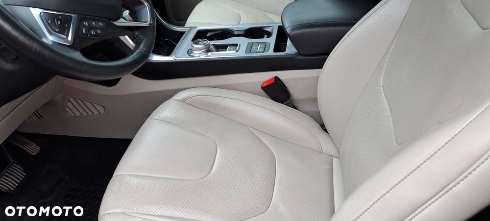 Ford Edge - 39