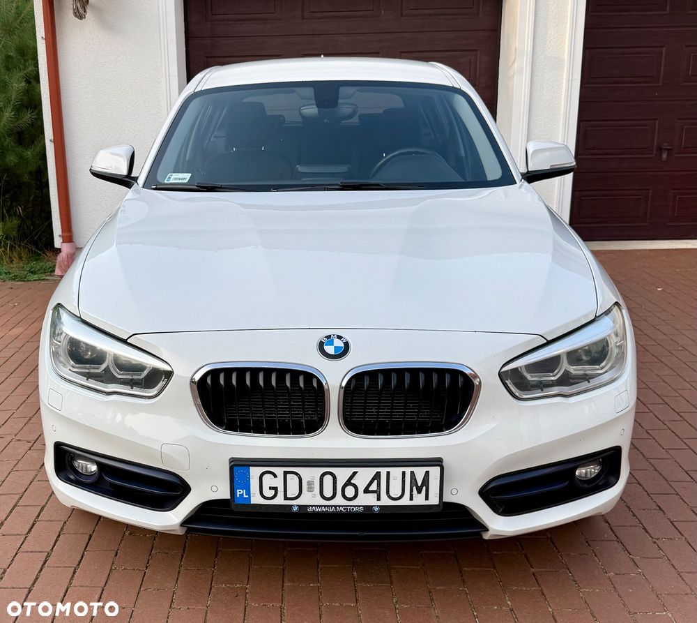 BMW Seria 1 118i Sport Line - 1