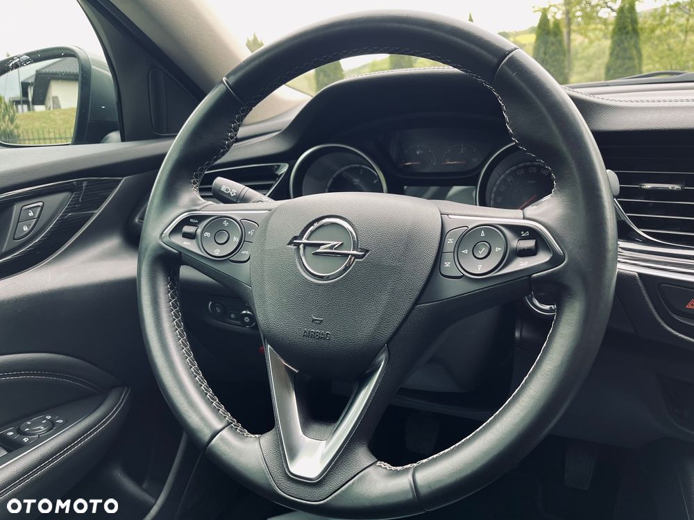 Opel Insignia Grand Sport 1.6 Diesel Business Innovation - 26