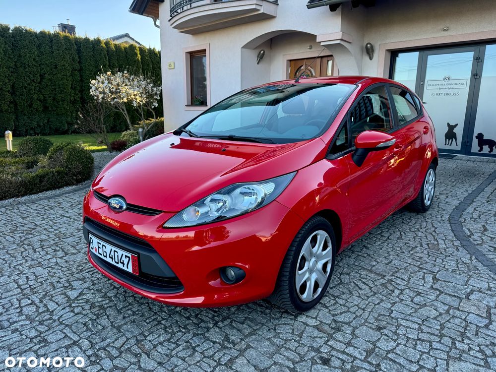 Ford Fiesta 1.25 Celebration - 1