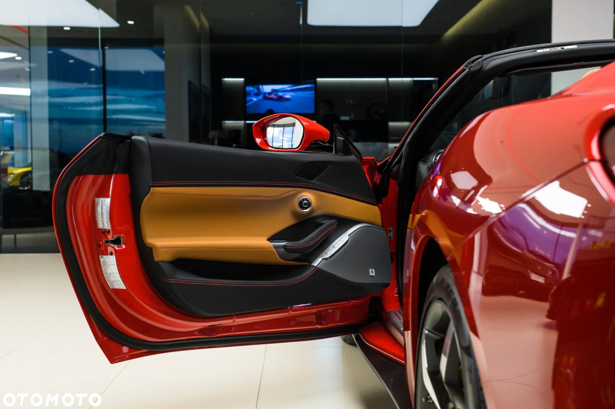 Ferrari Portofino M - 13