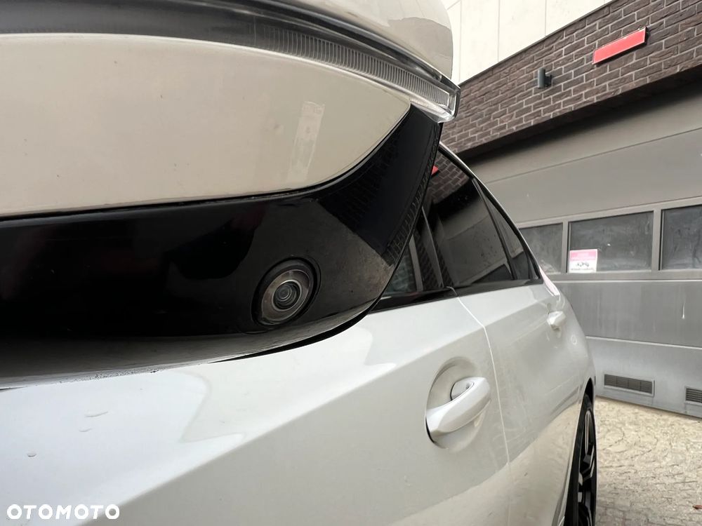 BMW Seria 3 320d xDrive Sport Line Shadow sport - 18