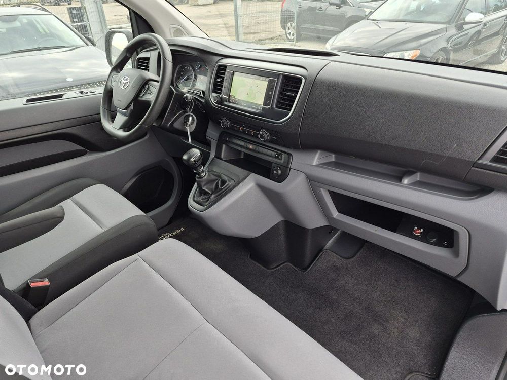 Toyota ProAce - 22