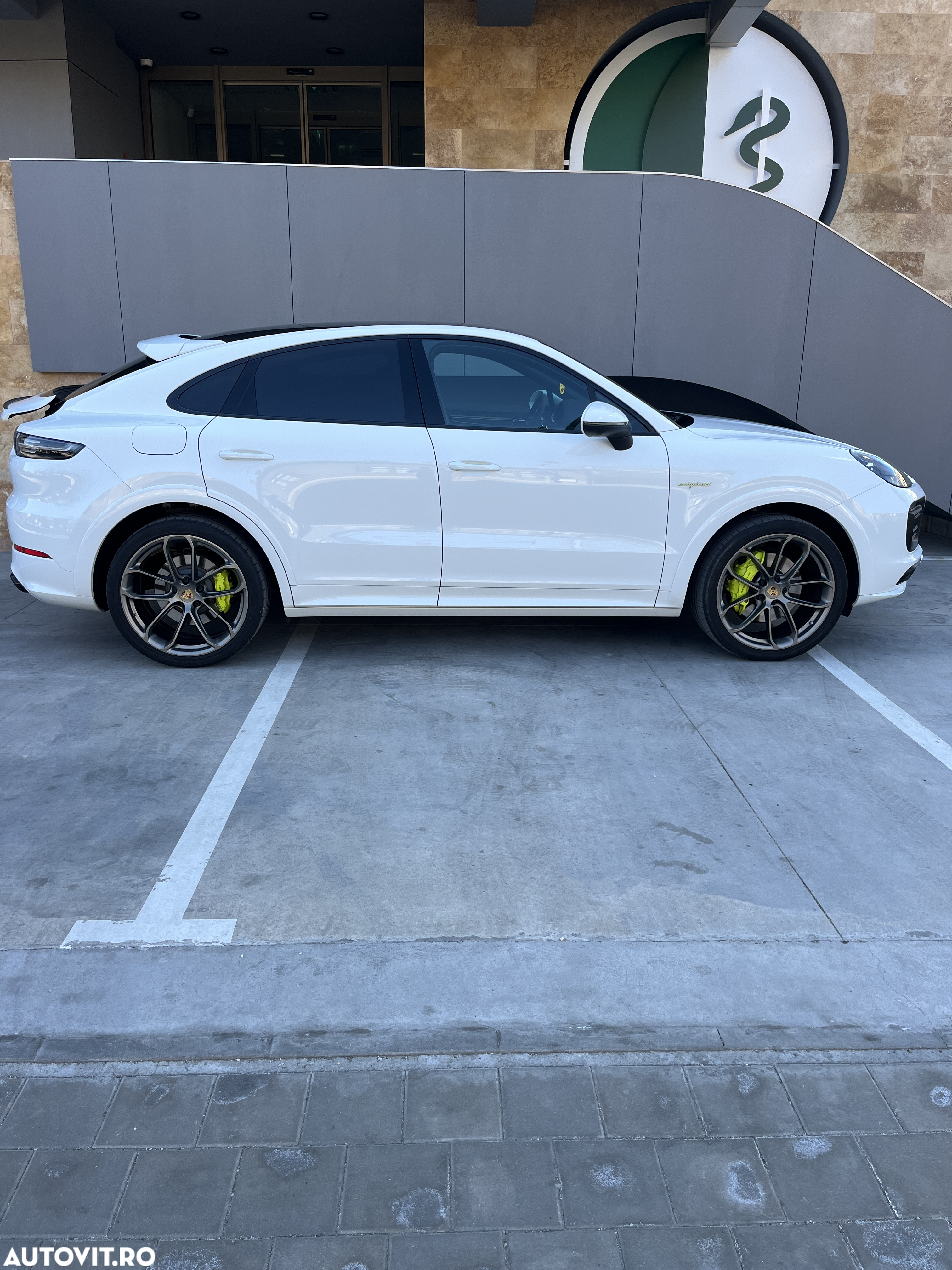 Porsche Cayenne Coupe E-Hybrid Tiptronic S - 9
