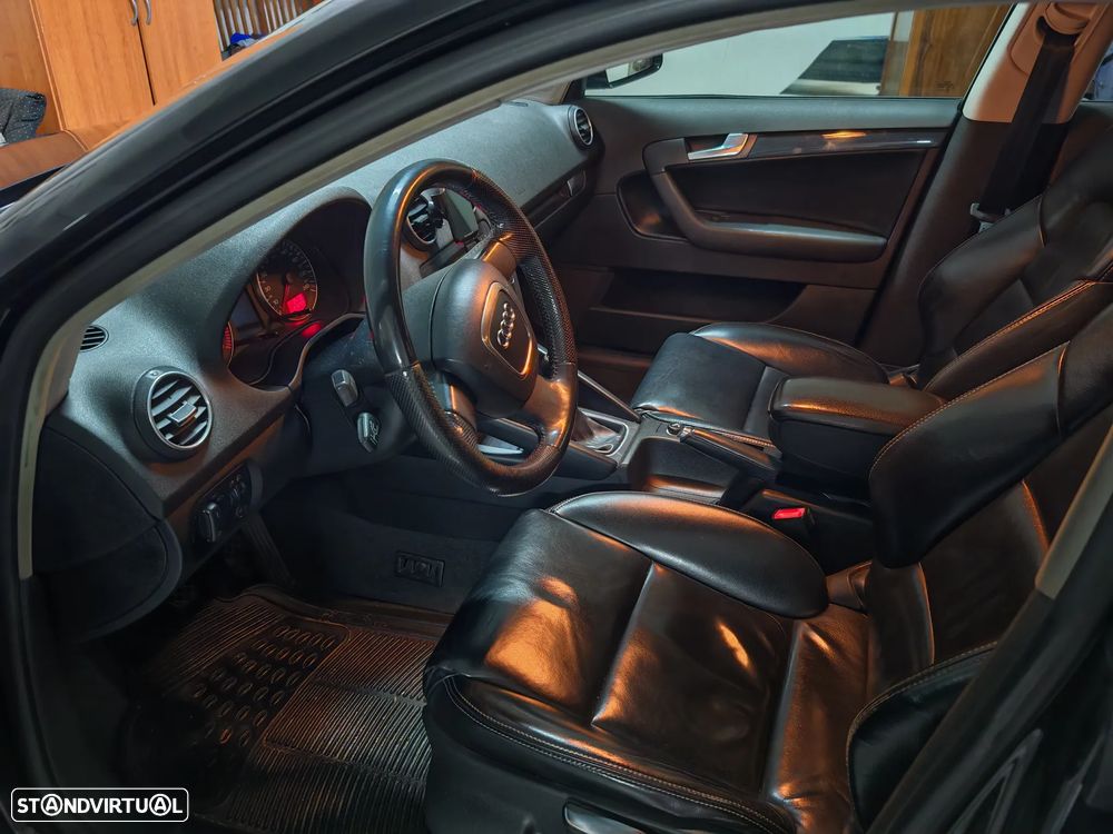 Audi A3 Sportback 2.0 TDi Sport - 11