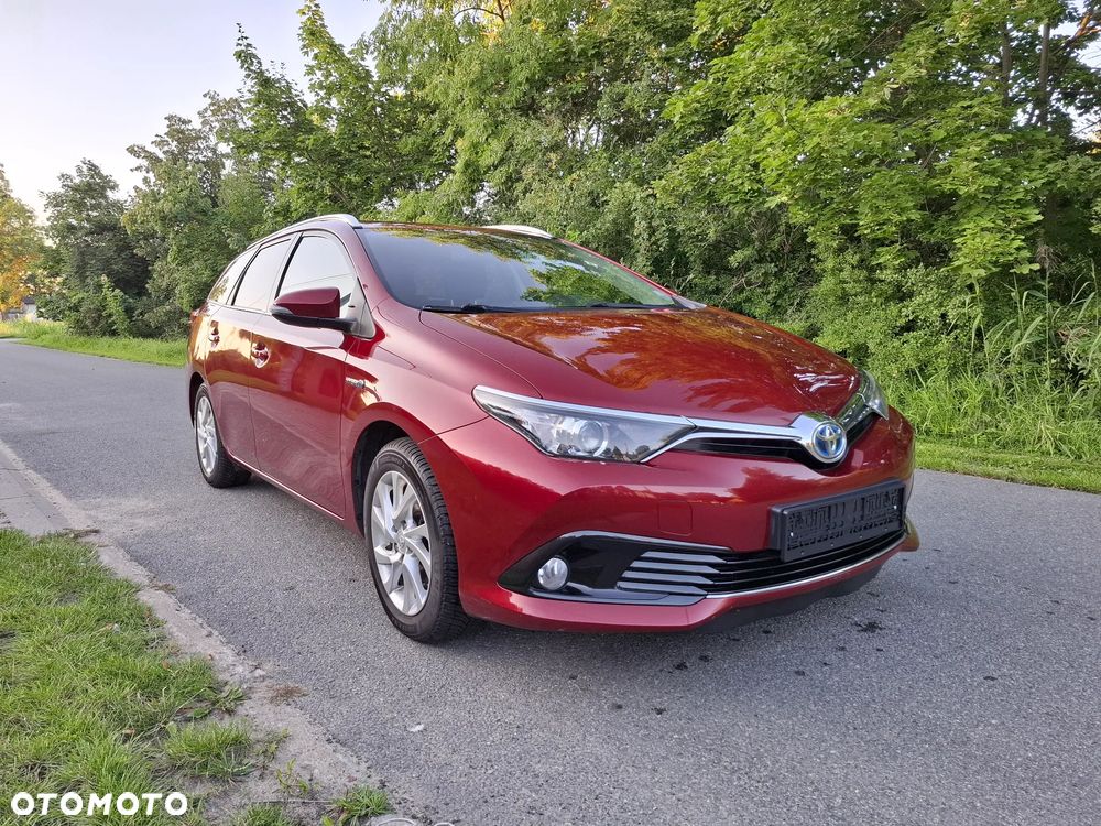 Toyota Auris - 13
