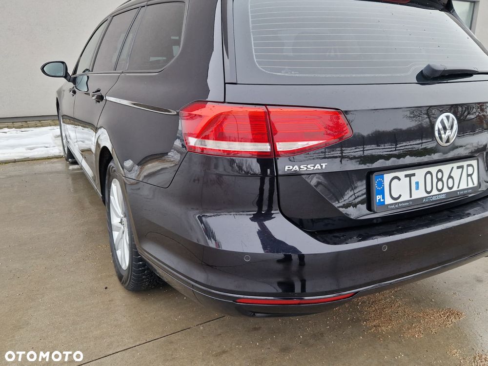 Volkswagen Passat 2.0 TDI BMT Comfortline - 10