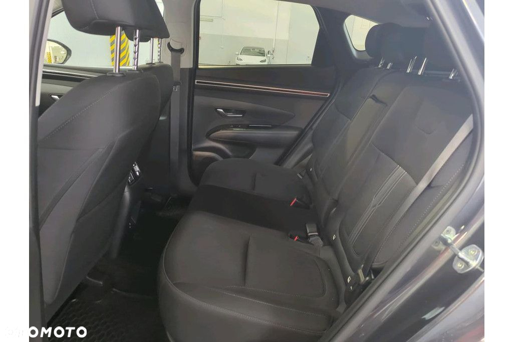 Hyundai Tucson - 8
