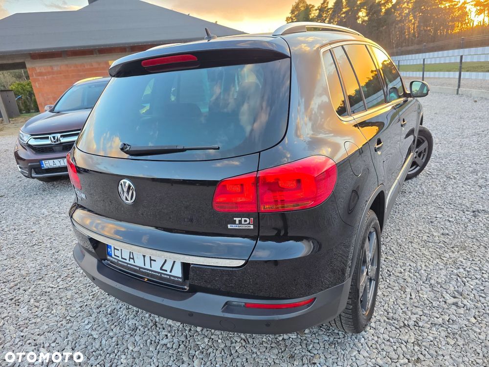 Volkswagen Tiguan 2.0 TDI SCR BlueMotion Technology Sport & Style - 8