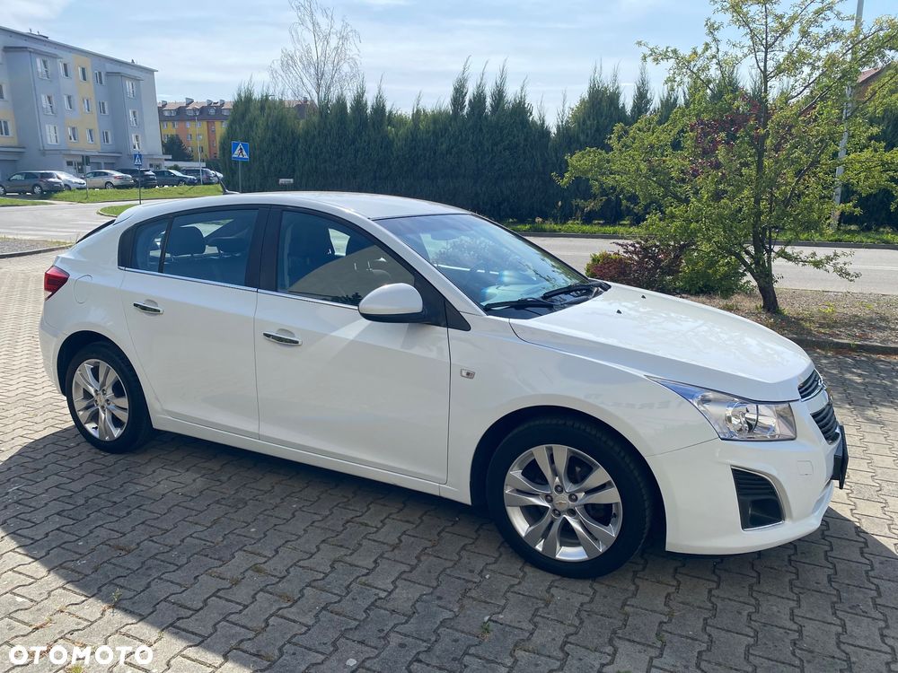Chevrolet Cruze 1.4 T LTZ - 12