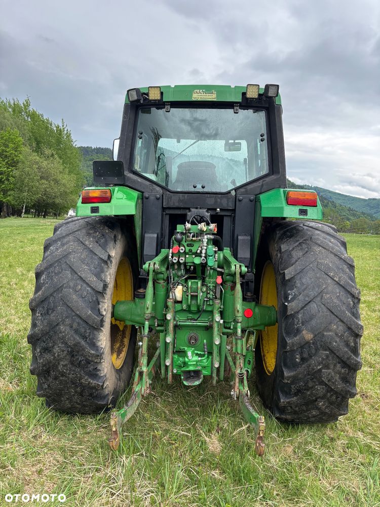 John Deere 6810 - 4