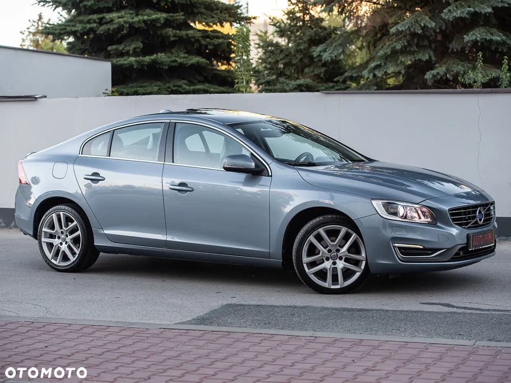 Volvo S60 - 3