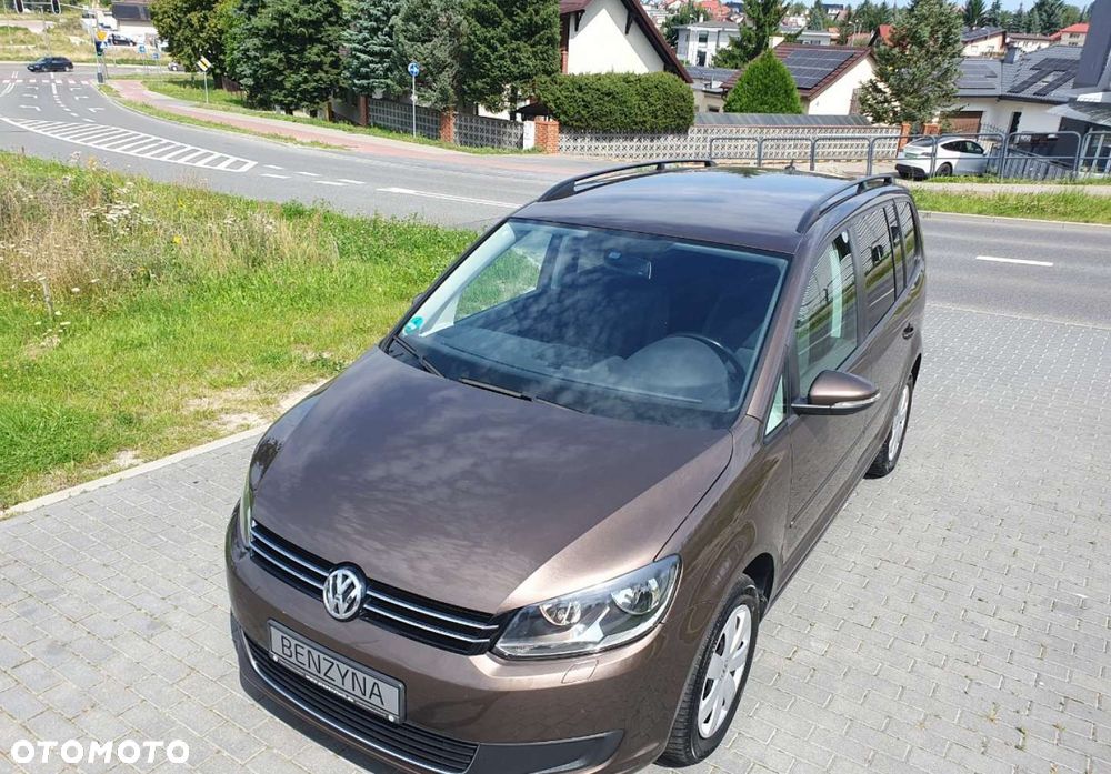 Volkswagen Touran - 32