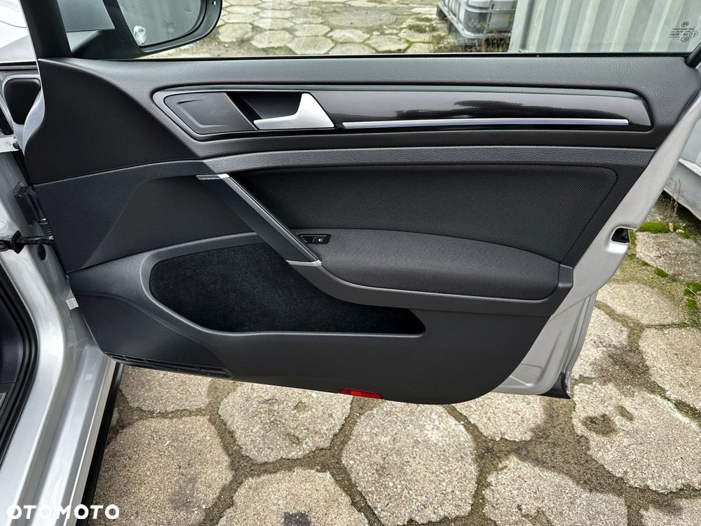 Volkswagen Golf 1.4 GTE Plug-In-Hybrid DSG - 16