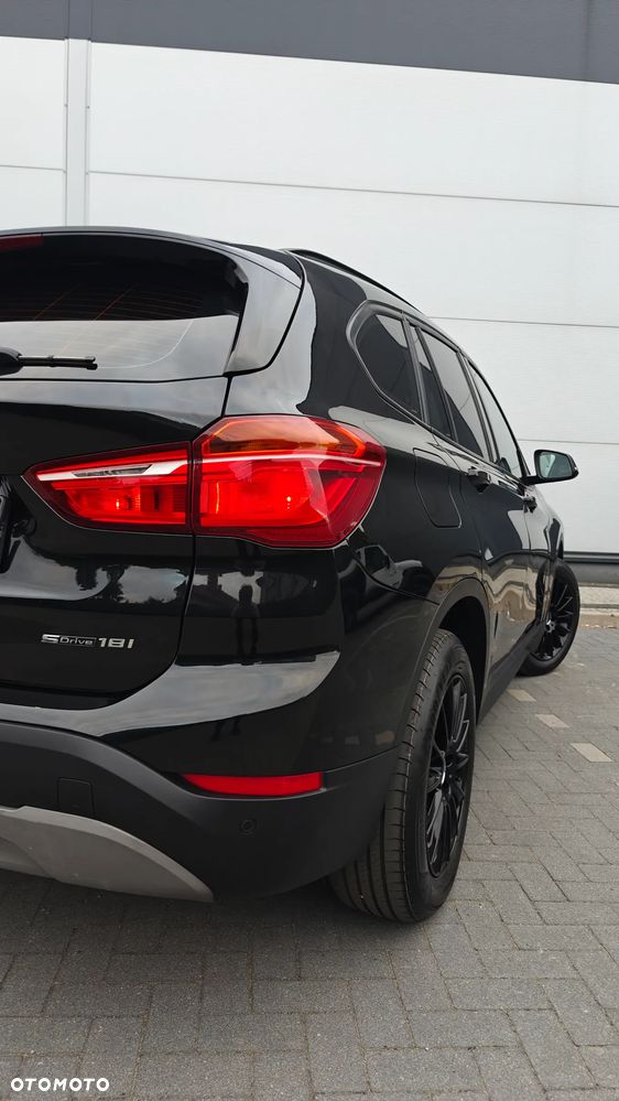 BMW X1 sDrive18i Business Edition - 21