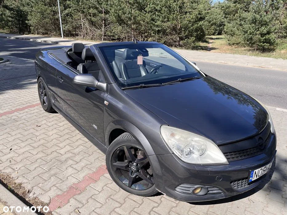 Opel Astra 1.9 CDTI Cosmo - 2