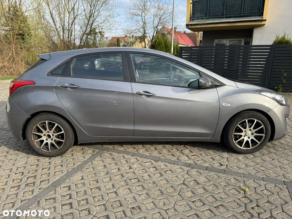 Hyundai i30 1.6 GDI Classic - 6