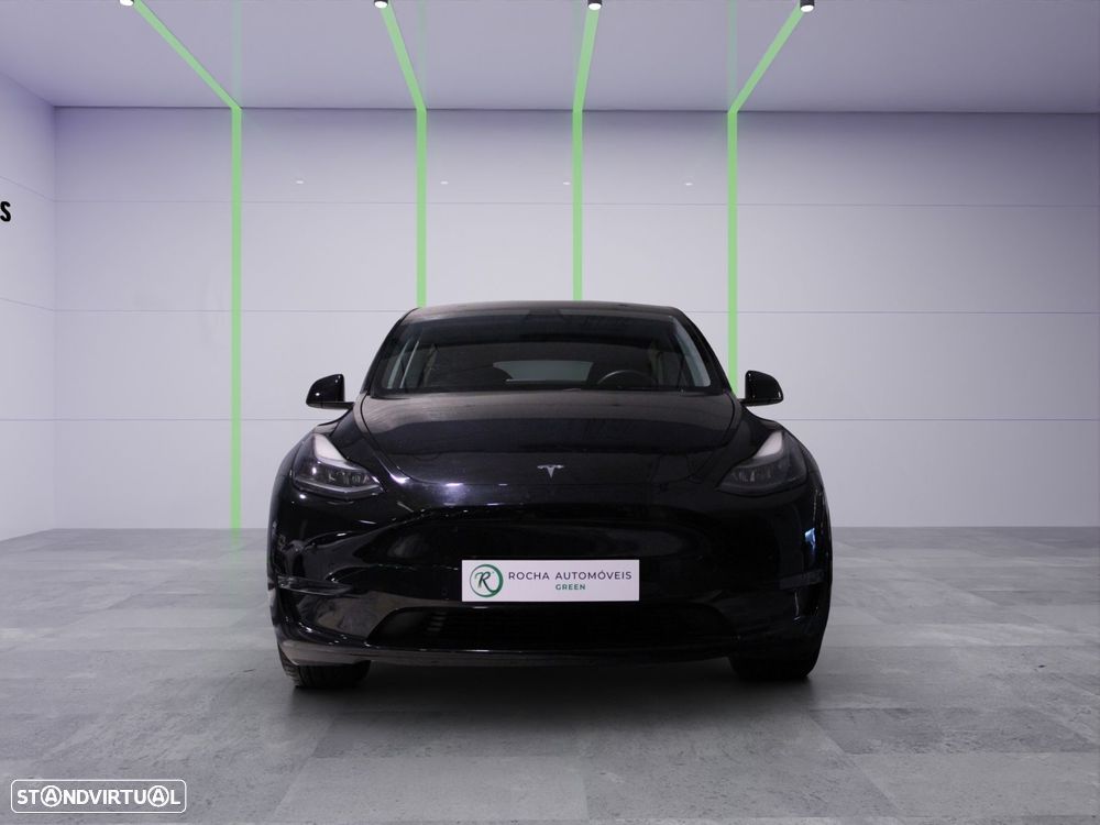 Tesla Model Y Long Range Dual Motor AWD - 2