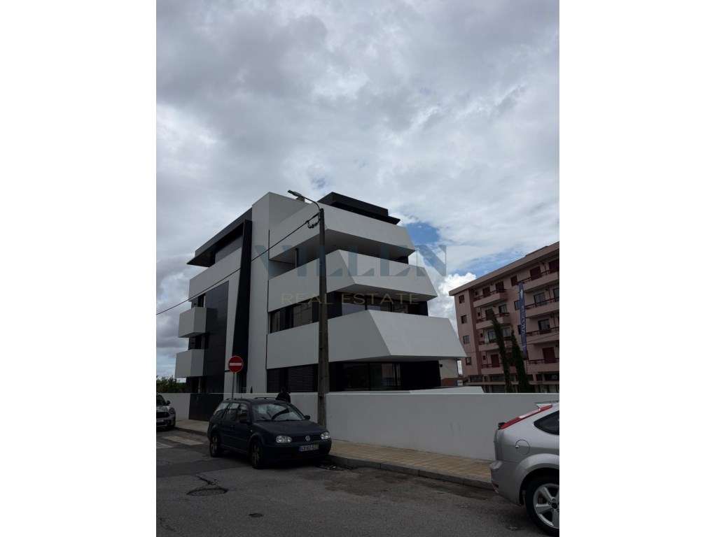 APARTAMENTO T2 | EDIFÍCIO BISMARK - Grande imagem: 5/25