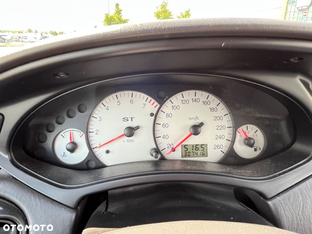 Ford Focus ST170 - 19